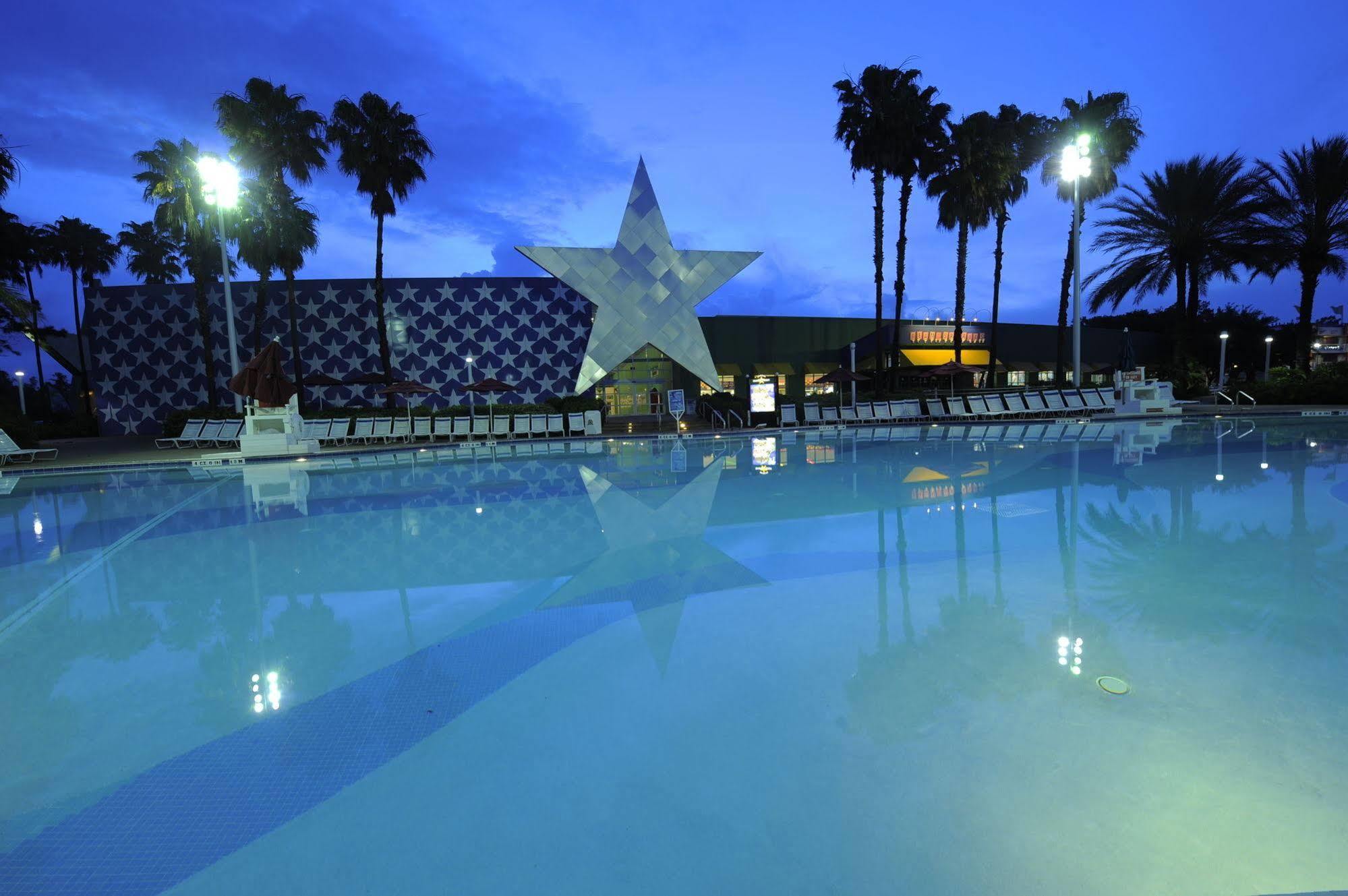 ดิสนีย์ ออล-สตาร์ สปอร์ต รีสอร์ต Hotel เลก บูเอนา วิสตา ภายนอก รูปภาพ